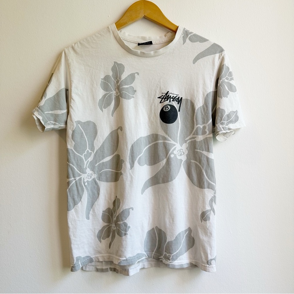Stussy White Short Sleeve Tee with Botanical Print 8 Ball Medium